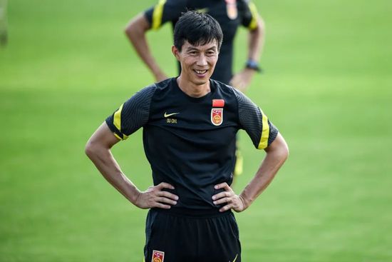 光溜溜图片视频素材美女